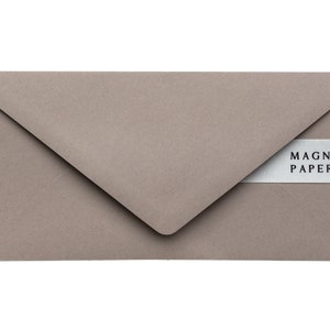Sobres Premium Mocha DL (110 x 220 mm) / Sobres Taupe de 135 g/m² / Invitaciones de boda, compromisos, invitaciones a fiestas, dinero y cartas comerciales
