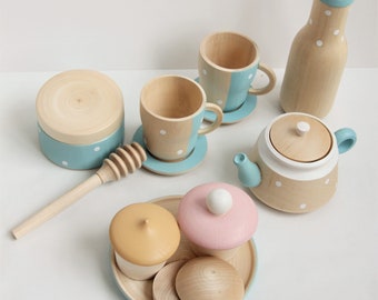natural wooden tea set