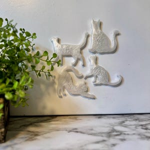 White Cat Resin Magnets Set | Fridge Magnets | Cat Lover Magnets |Cute | Cat | Handmade | Gifts | Stocking Stuffers | Halloween | Office