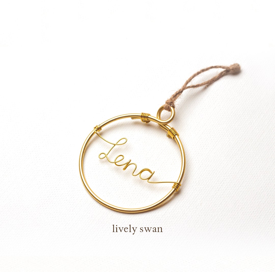 Personalized Mini Name Wreath With Name Made of Wire (ring Diameter ...