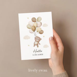 A6 Postkarte zur Geburt, Naturpapier, Hallo kleines wunder, Baby,Teddy Bär, Ballon, Aquarell