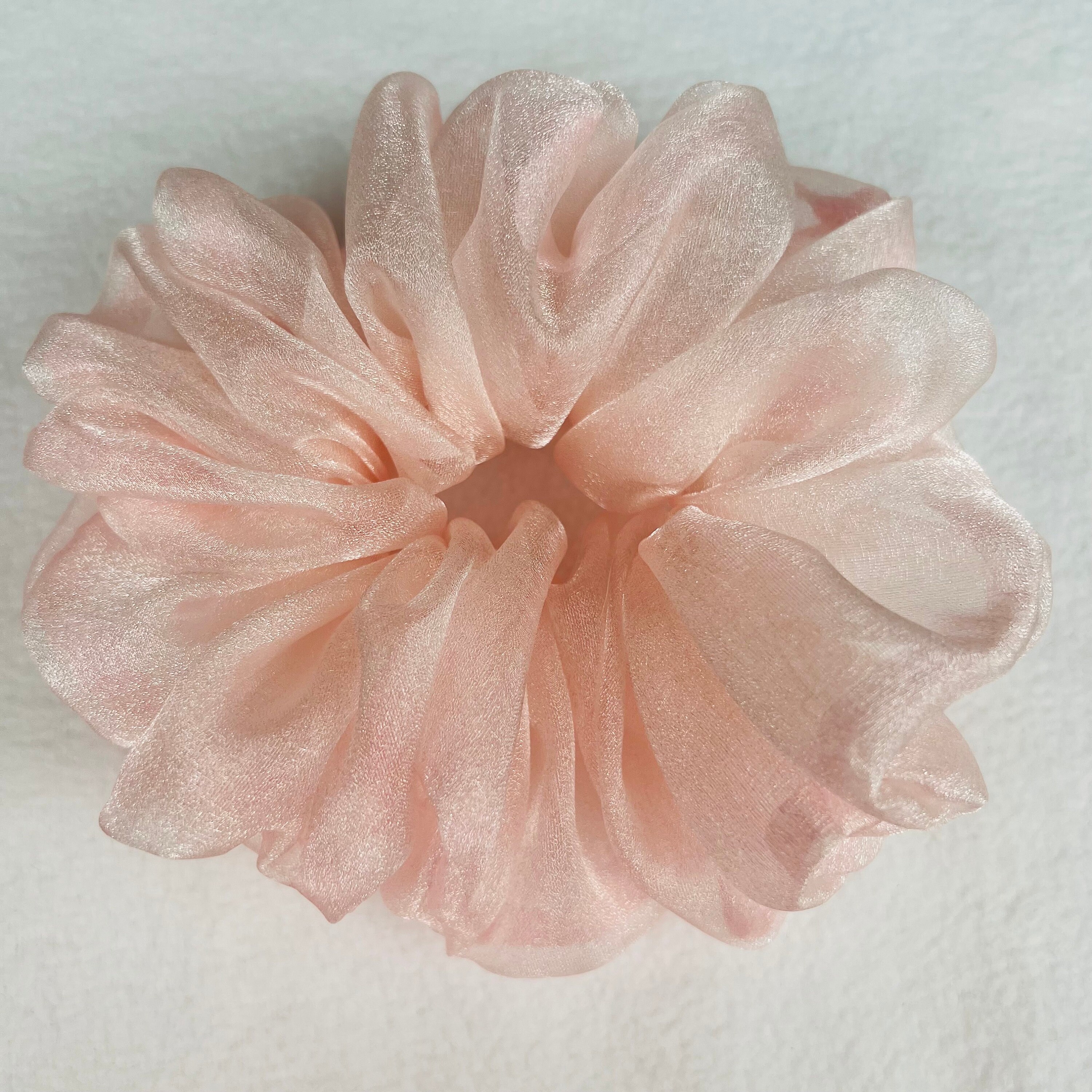 ヘアアクセサリー Hunza G SS24 Light pink fabric scrunchie (SCRUNCHIE BLUSH) Light pink fabric scrunchie – G&B