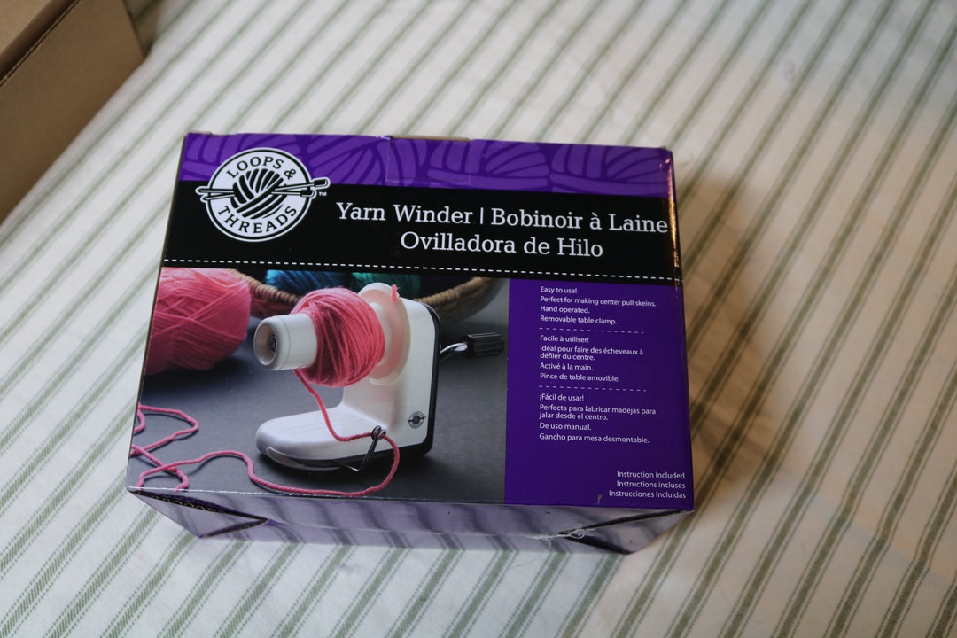 Loops & Threads™ Yarn Winder, Gently Used, Includes Instructions, Clamp