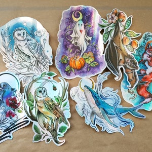 Mezcla de pegatinas holográficas de fantasía: pegatinas holográficas grandes de búho, zorro, paloma, murciélago, ballena, fantasma y animales.