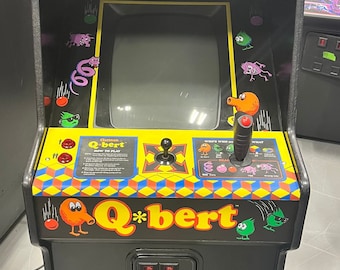 Original 1982 QBert Arcade Machine EXCELLENT CONDITION!  Free Shipping!