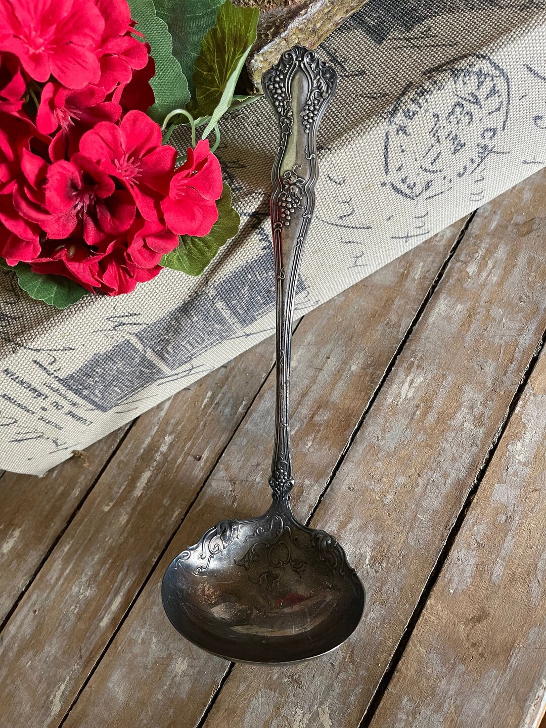 1847 Rogers Brothers, Oyster Ladle, Pattern Vintage 1904, Silver Plate