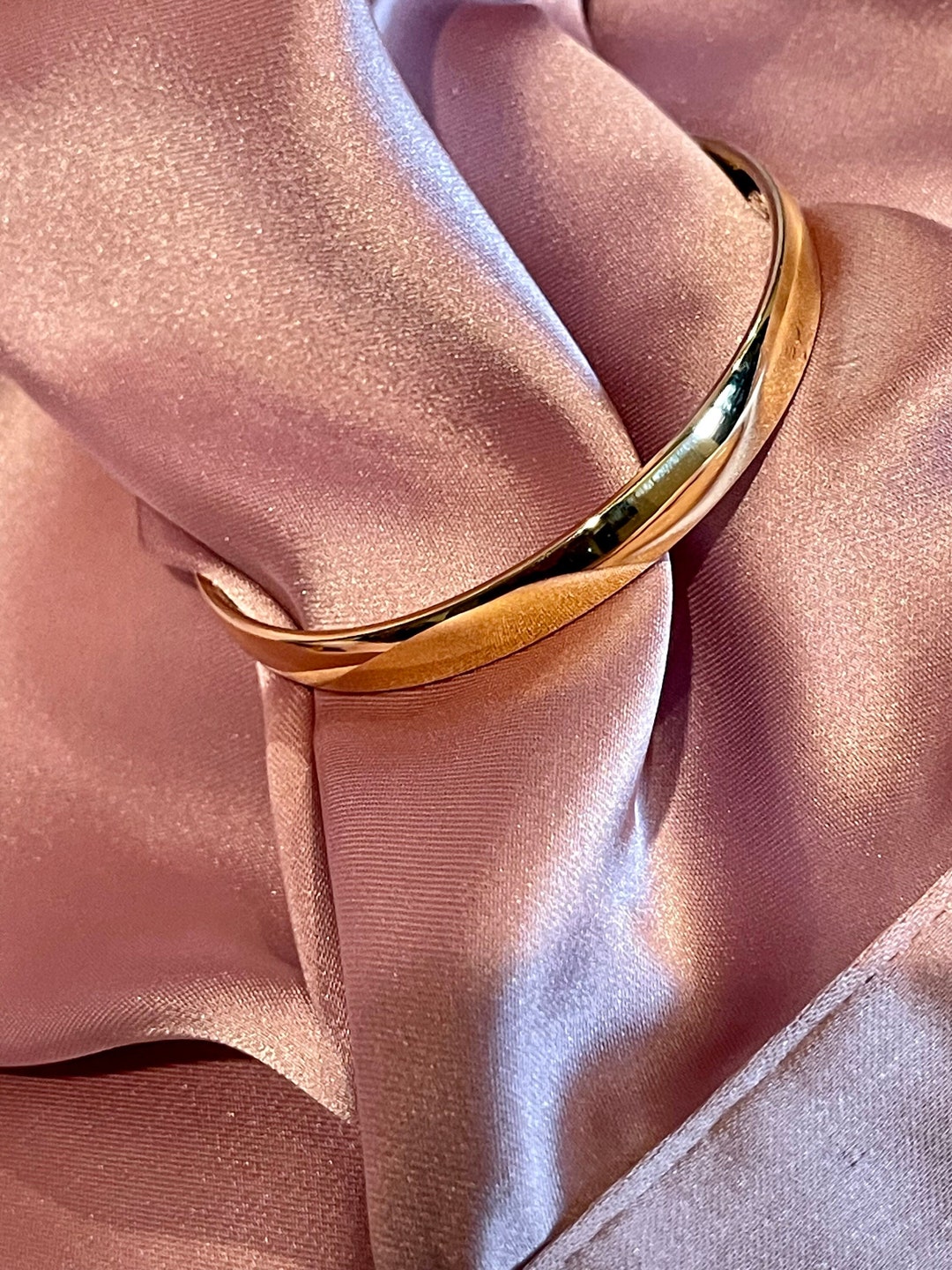 Vintage Gold Bangle Bracelet Etsy