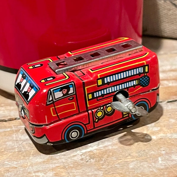 Retro,  Firefighter, Red Fire Engine, Wind-Up Tin Toy Collectable