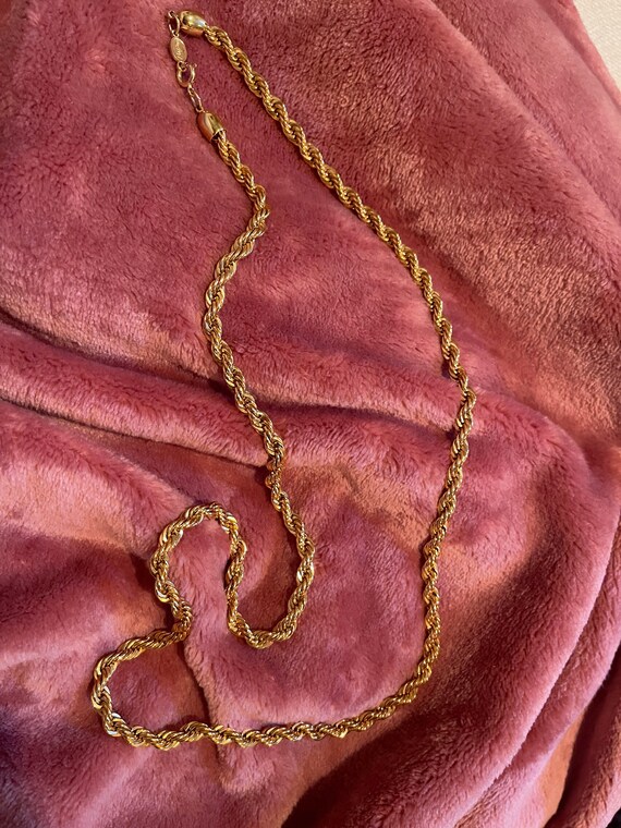 Thick twisted chain rope Gem