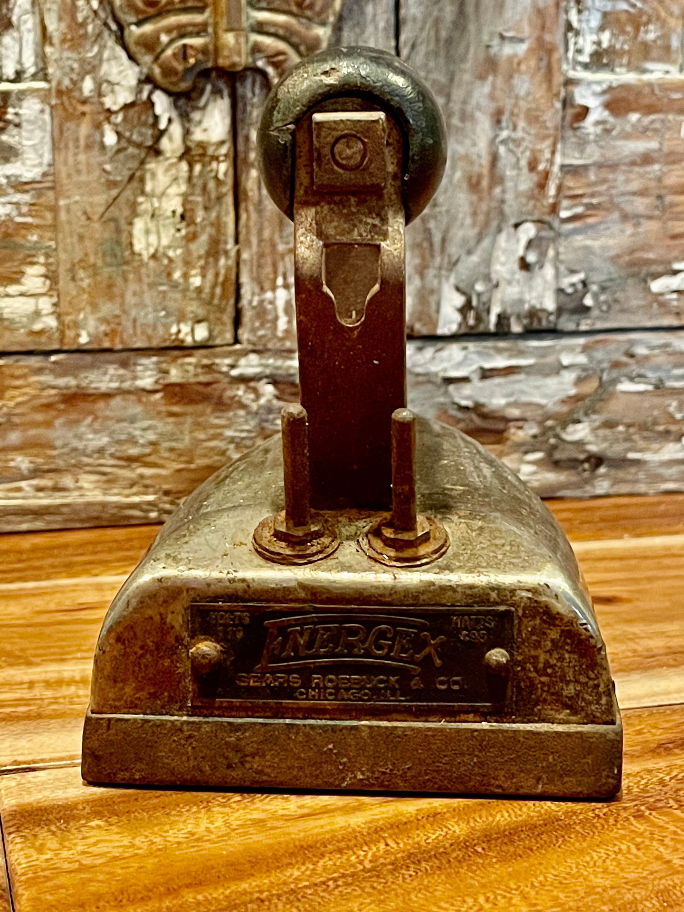 アイロンストーブ Cleveland Foundry Co. 1895 il_fullxfull.3013672735_bh48.jpg