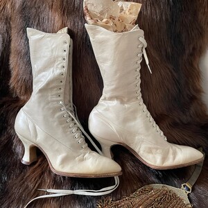 Cream Vintage Victorian Flapper Boho Wedding Shabby Chic Ankle Boots Shoes