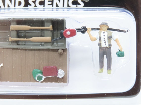 Woodland Scenics 1/87 HO Scale FAMILY FISHING 5 Pcs Hand Painted Figures  Scenic Accents A1923 