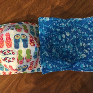 Wavy Flip Flops bowl cozy.
