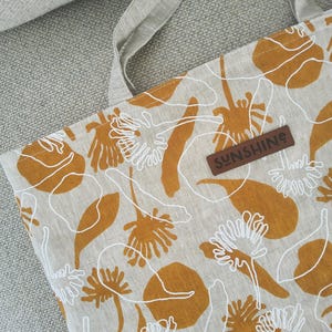 In stock - LINEN TOTE BAG - Beach | Shopping | Interior Zip Pocket + Slip Pocket