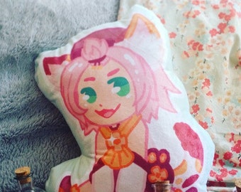 Diona pillow