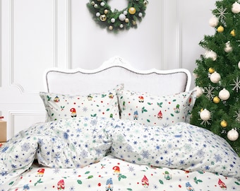 Reversible Snowflake Gnome Cotton Printed Duvet & Sham 3 Piece Set