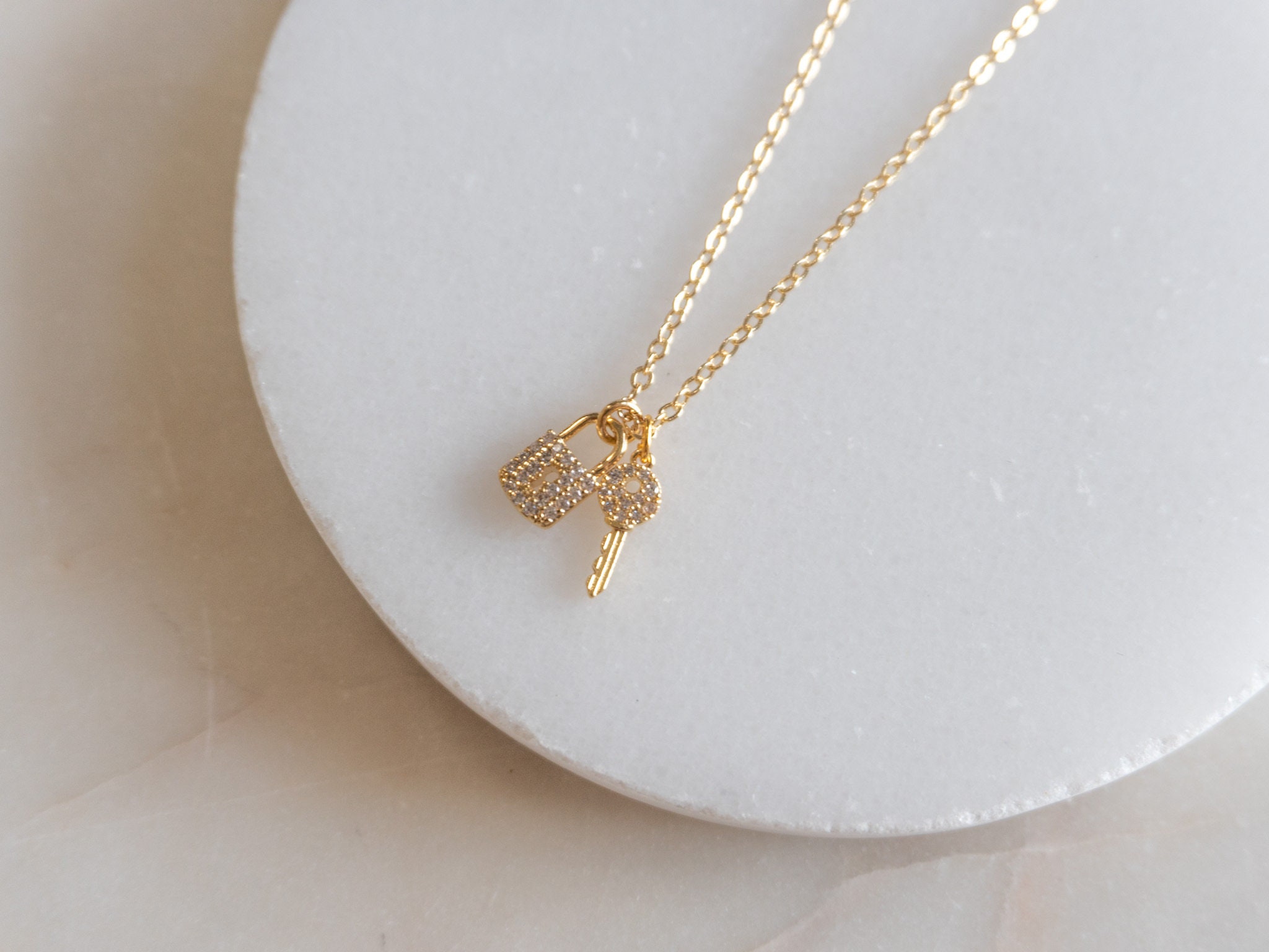 Gold Key Necklace Small Key Necklace Cute Necklaces Pretty -  Norway