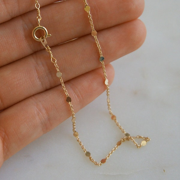 Dainty Gold Choker Necklace / Minimalist Necklace / Necklace to Layer / C11