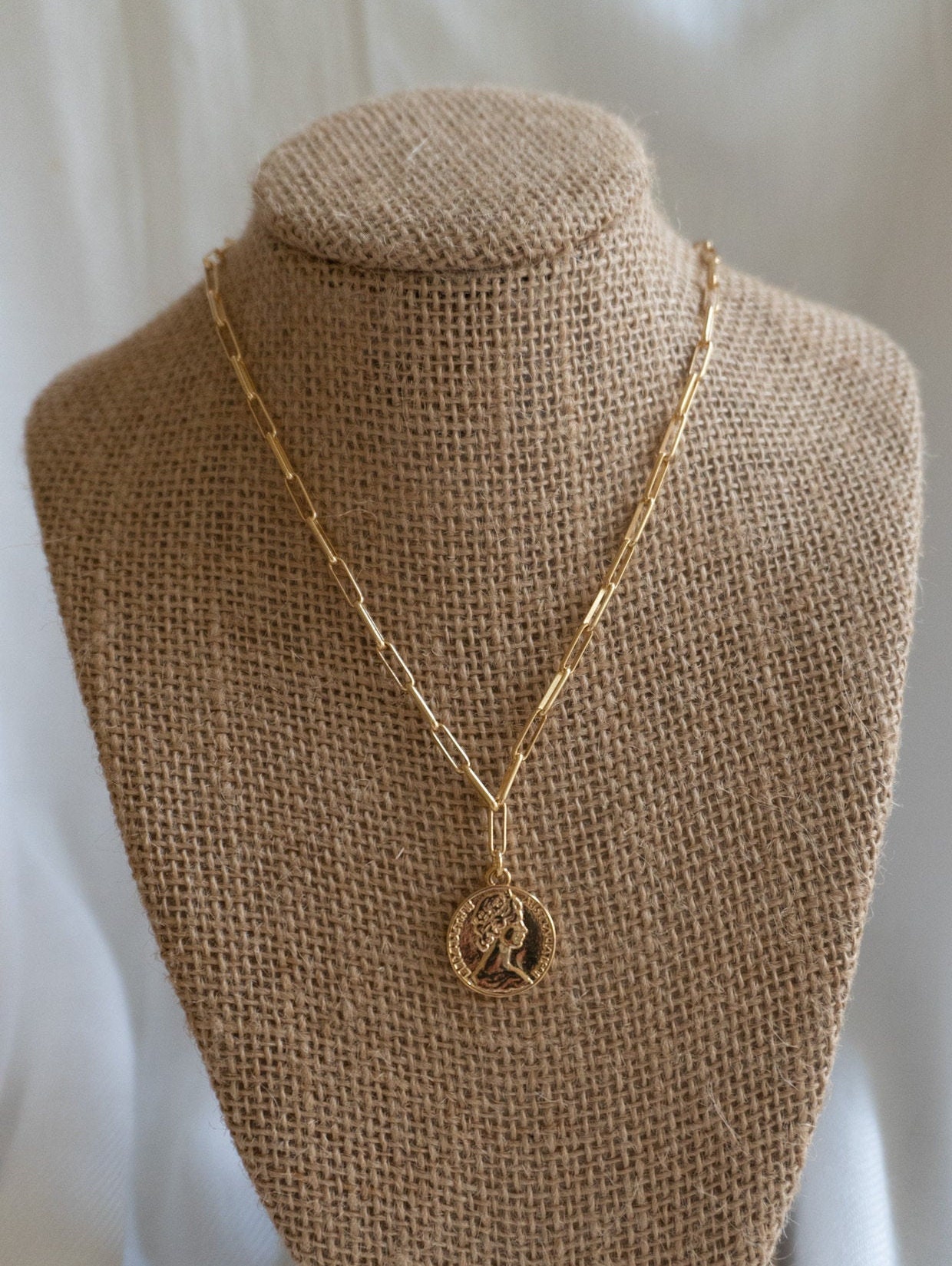 Gold Coin Necklace / Gold Elizabeth Pendant / Rectangle Link