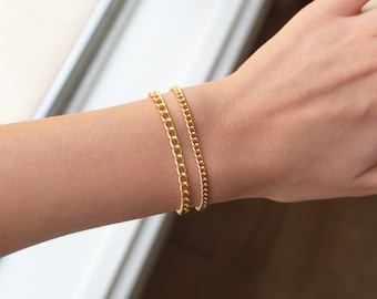 Gold Curb Link Bracelet / Chain Bracelet / Chunky Chain Bracelet / Stacking Bracelet for Women / B5