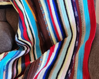 Jeté afghan à rayures multicolores tricoté à la main vintage 42 x 74 Boho Farmhouse FABULOUS