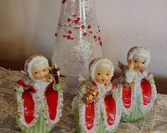 Vintage Lefton Angel Bells Ensemble complet de 3 Rares « Jupes relevées » sans éclats IMPRESSIONNANT