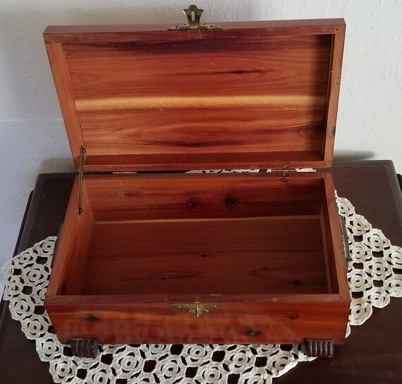 Vtg Deco Style Wooden Trinket Jewelry Box - image 3
