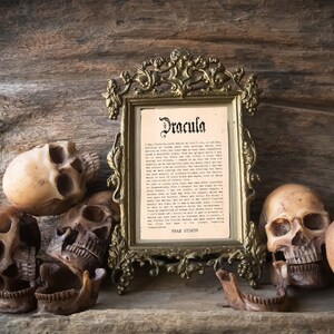 Dracula Wall Art Bram Stoker Gothic Digital Download Printable Halloween Book Art zdjęcie 3