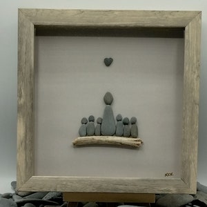 Pebble Art Grandma and Grandkids, Pebble Art Mom with Children, Pebble Art Gift for Grandma, Pebble Art Family, Pebble Art Mother with Kids