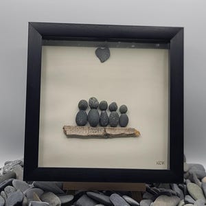 Family pebble art picture, Stone Art Family portrait, Framed family Rock Art Picture, Unique Pebble Art Gift, Rock Art Family of Five