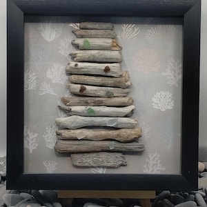Driftwood Christmas Tree, Driftwood Tree, Pebble Art Tree, Sea Glass Tree, Unique Gift For Christmas, Pebble Art Gift For Friend, Driftwood