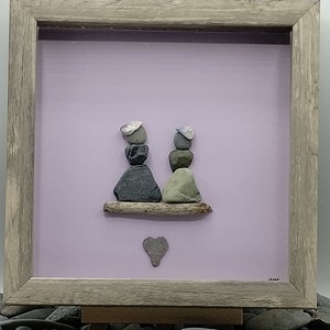 Freundschaft Pebble Art, Pebble Art Familie, Pebble Art Geschenk für Freund, Pebble Art Schwestern, gerahmte Pebble Art Mädchen, Paar Pebble Art