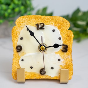 Butter Toast Clock image 7