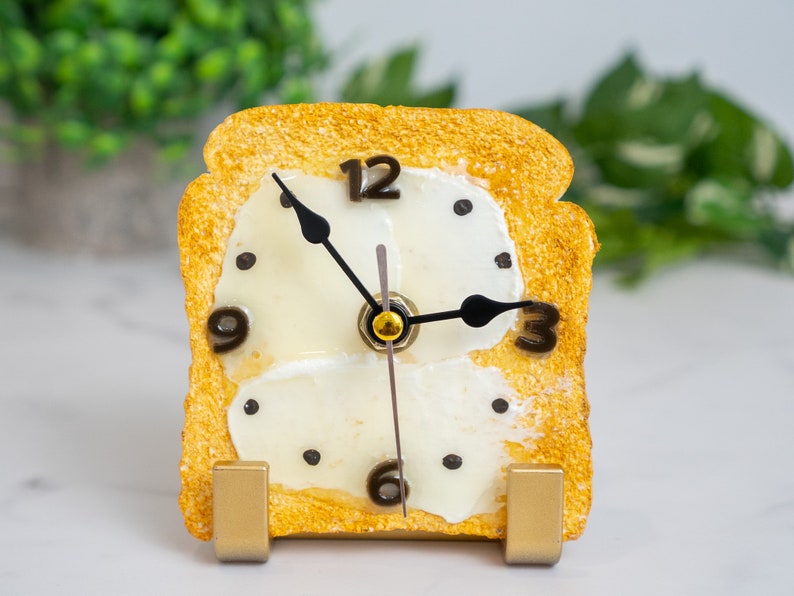 Butter Toast Clock image 7