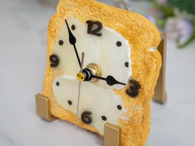 Butter Toast Clock image 3