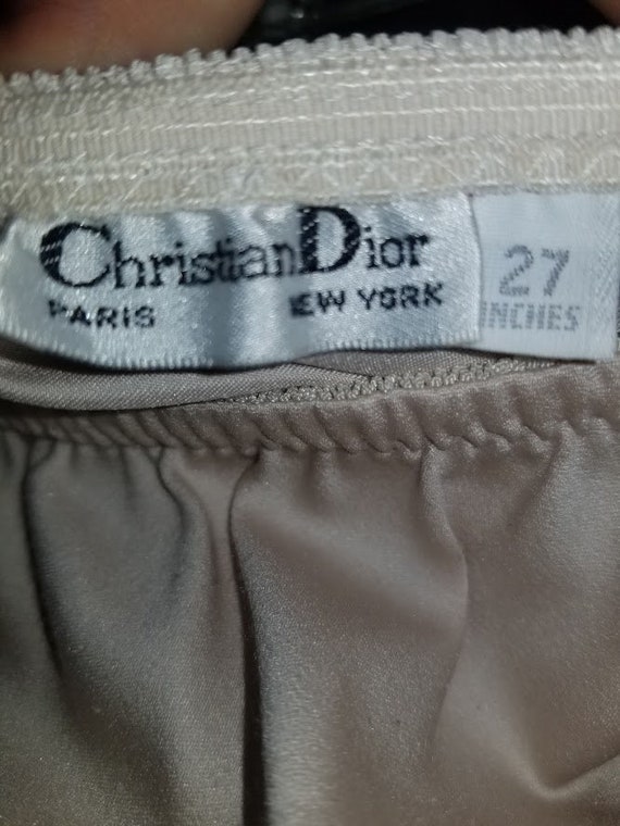 Vintage Christian  Dior Womens 27"(S)  peach/crea… - image 5