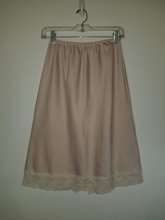 Vintage Christian  Dior Womens 27"(S)  peach/crea… - image 1