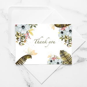 GRACIAS TROPICAL / Hojas con tema tropical soleado y mariposas amarillas Flor Pensando en ti Tarjeta en blanco con arte de acuarela