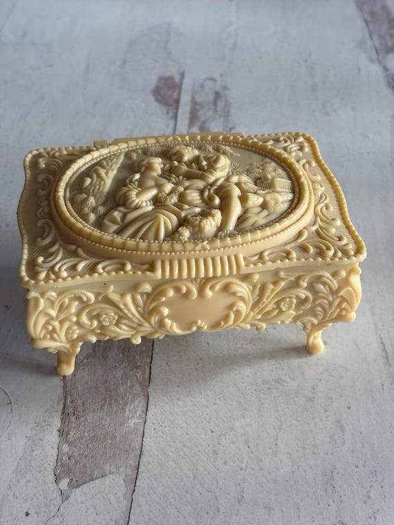 Vintage 1940s Molded Celluloid Jewelry Box | Home Decor | Jewelry | Vintage | Vanity |