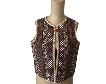 Vintage 1970s Handmade Quilted Cottagecore Vest Size Small | Prairie | Floral |
