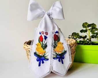 Ukrainian Easter bow beaded embroidery handmade Easter Basket Decoration or house Easter Basket Ideas, Ukrainian Easter embroidered bow