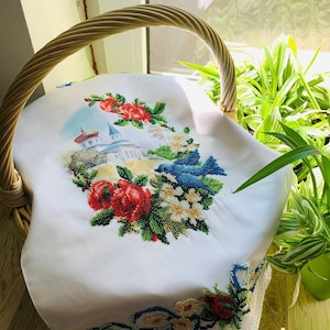 Easter basket cover, Handmade beaded Easter basket cover,Ukrainian Easter embroidered towel,Ukrainian easter souvenir, Orthodox Easter