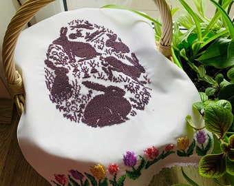 Handgefertigter Osterkorbbezug aus Perlen, besticktes ukrainisches Osterhandtuch, ukrainisches Oster-Souvenir, ukrainischer Korbbezug, Osterkorbbezug