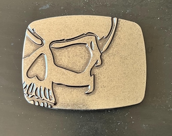 Skull silver belt buckle