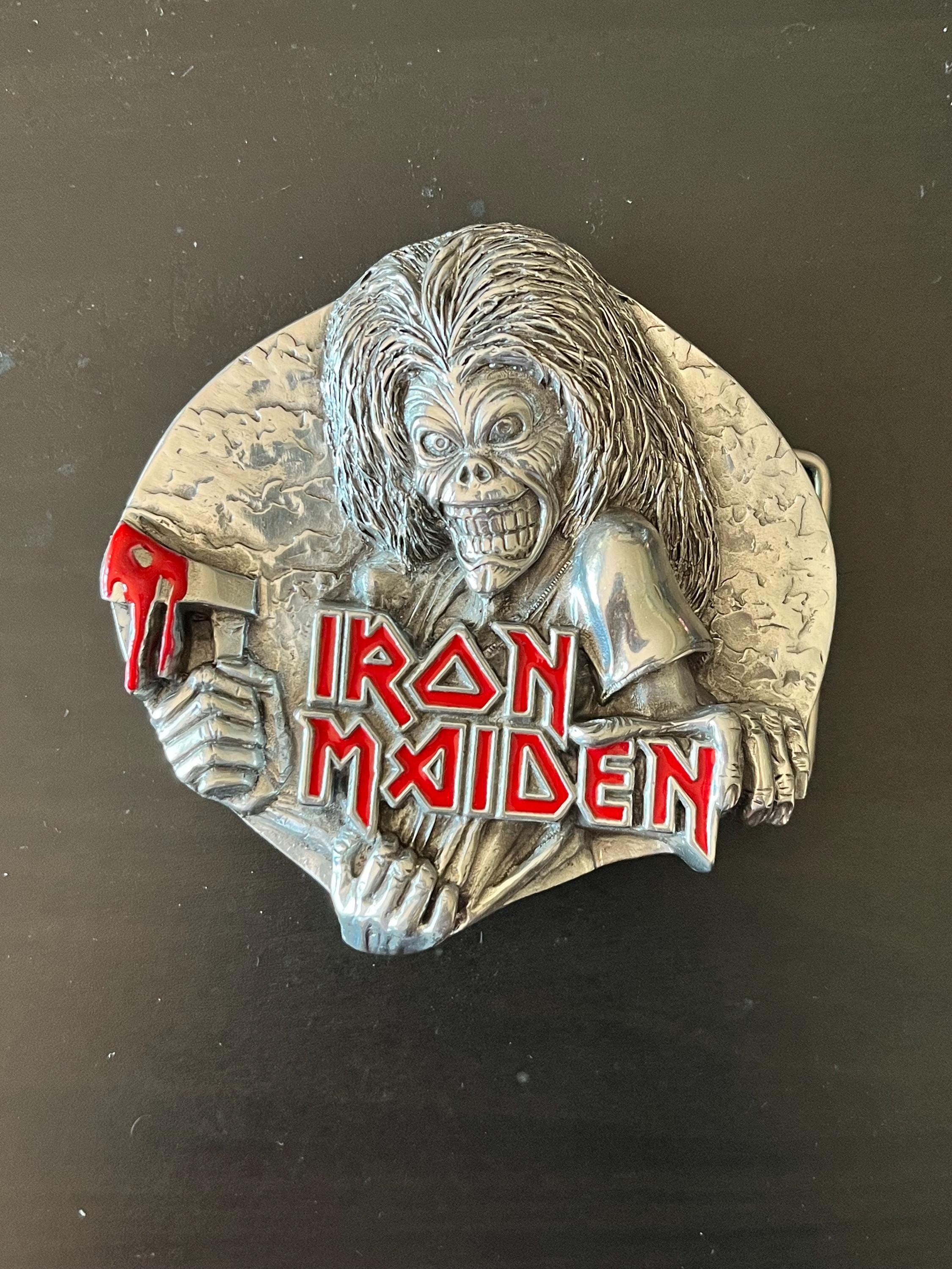 Iron Maiden = アイアン・メイデン – Iron Maiden = 鋼鉄の処女