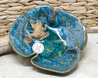 Lake Erie  Beach Glass Dish with Frog, spoon rest, soap dish,Coastal Decor, Home Decor, Decorative Pottery Gift, ceramic jewelry tray