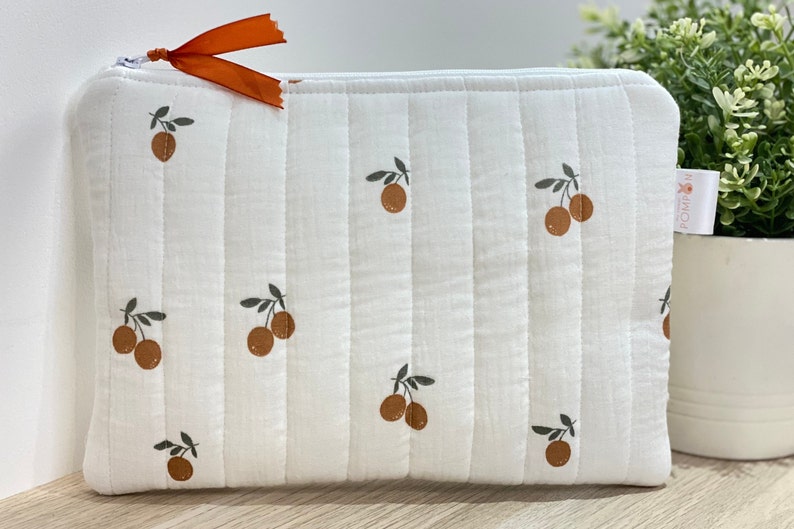 Trousse de toilette double gaze motifs oranges clémentines Collection Andrea image 5