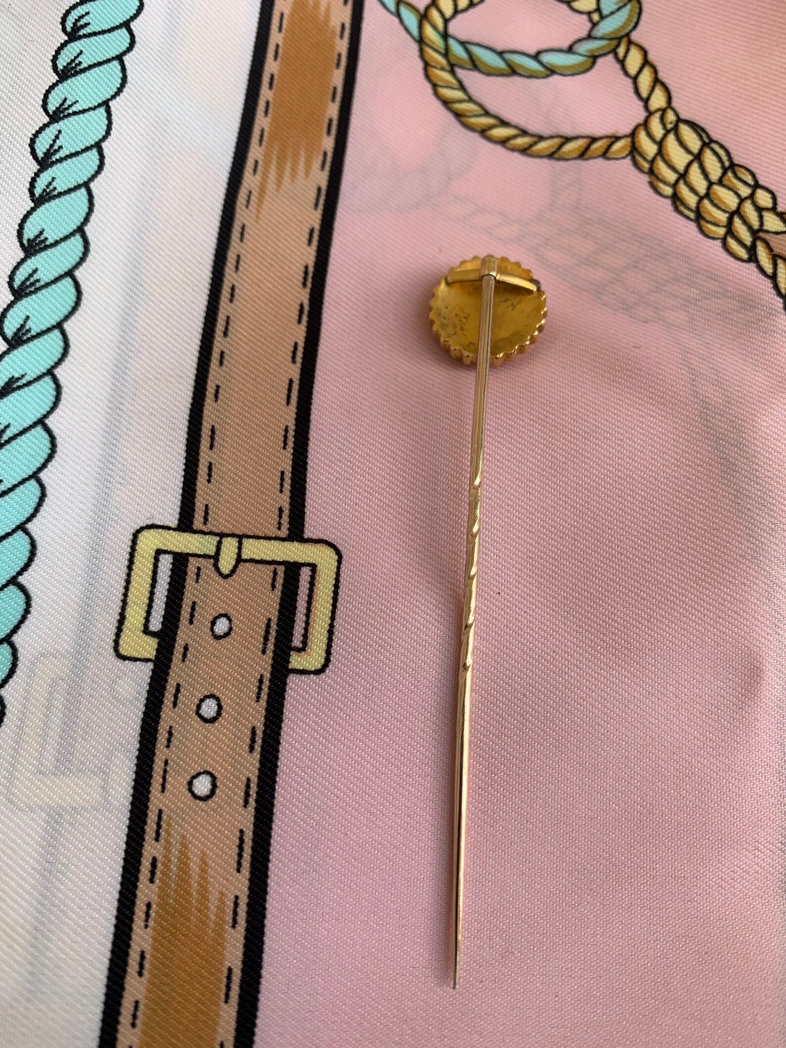 Antique Cravat Tie Pin Old Cut Diamond Set stick Pin In 15ct Gold 