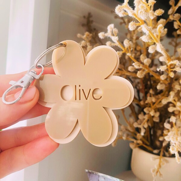 Acrylic Flower Daisy Name Tag Back to School Personalised Bag Charm Backpack Name Tag Kids School Acrylic Bag Tag Laser Cut Pastel Acrylic