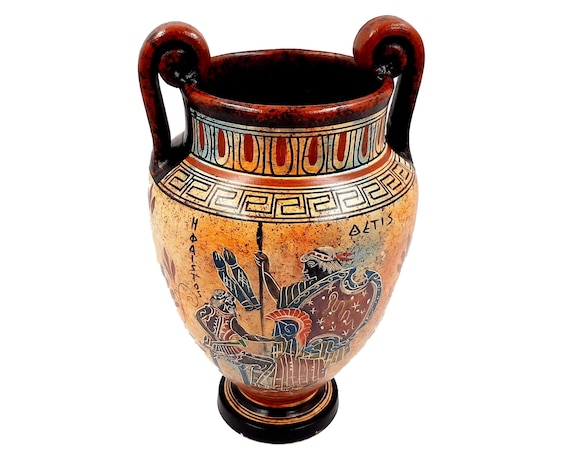 古代ギリシャの渦巻き型クラテル、高さ24cm、ディオニュソス